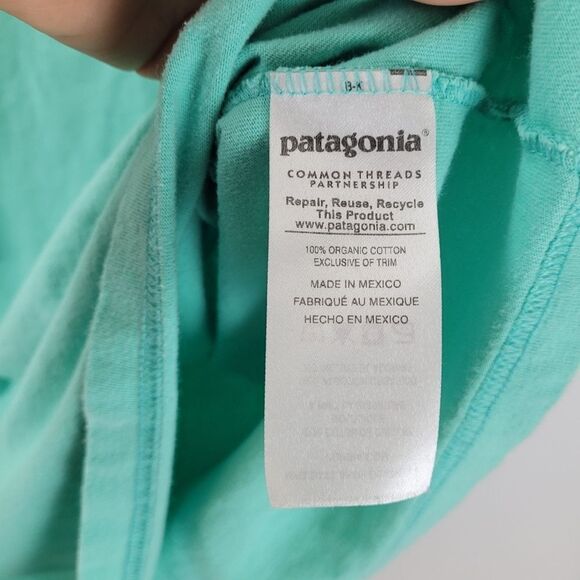 PATAGONIA mens P-6 logo Responsibili-tee shirt - Picture 6 of 10